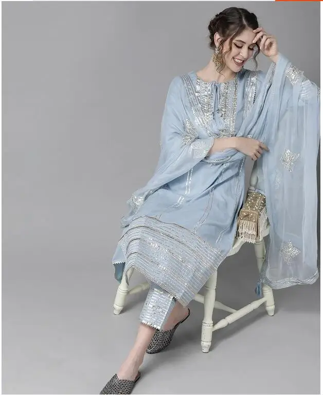 แบบดั้งเดิมอินเดียปัญจาบปักสไต - Salwar Kameez Set บทวิจารณ์และราคา