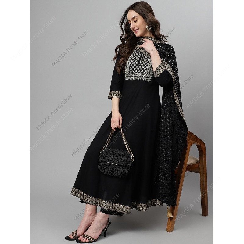 ชุดคุर्ตาผ้าเรยอนสีดำสำหรับผู้ - Salwar Kameez Set บทวิจารณ์และราคา