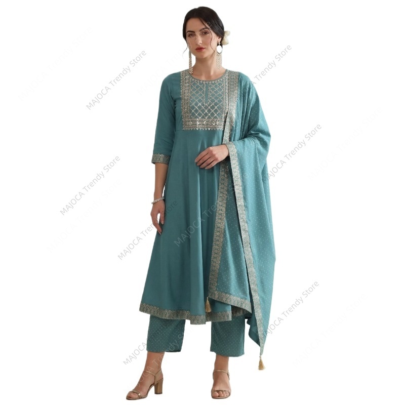 ชุดอานาร์กาลี 3 ชิ้น สีฟ้าพีคโ - Salwar Kameez Set บทวิจารณ์และราคา