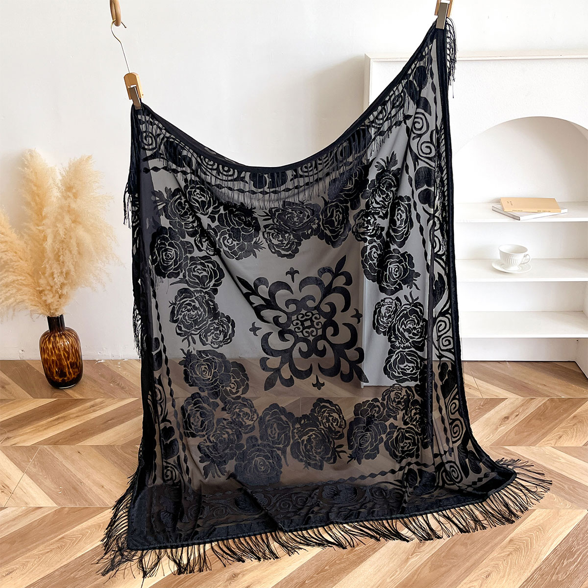 ผ้าพันคอพู่กำมะหยี่สไตล์เรโทร  - Winter Ethnic Fashion For Women บทวิจารณ์และราคา